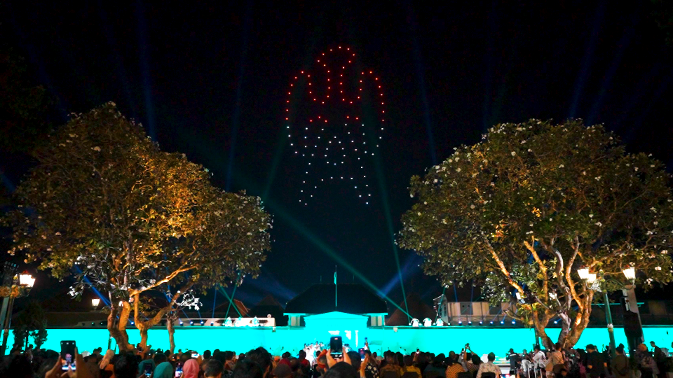 Drone Show Illuminates Indonesian Heritage Agency Launch at Museum Benteng Vredeburg